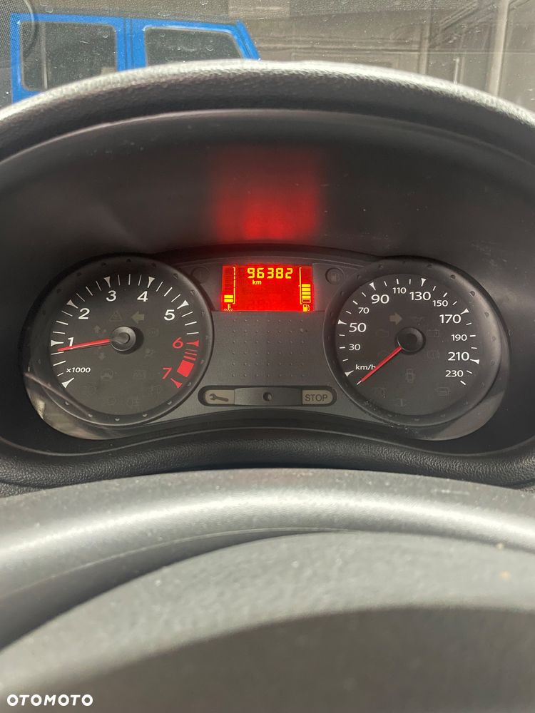 Renault Clio - 16