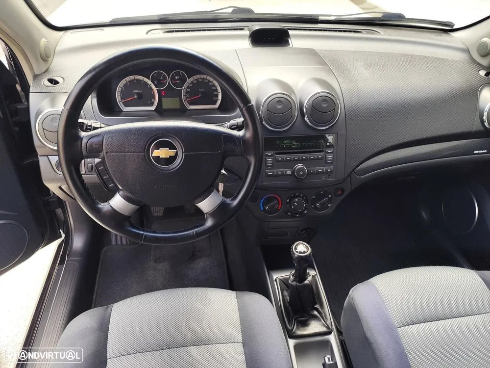 Chevrolet Aveo 1.2 LS - 4