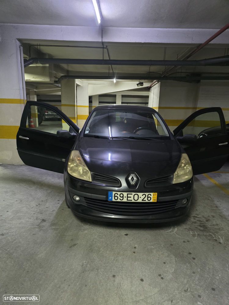 Renault Clio 1.5 dCi Dynamique - 2