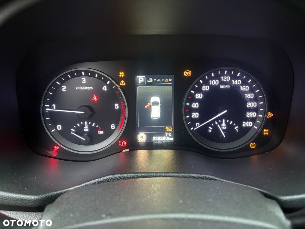 Hyundai Tucson 2.0 CRDI Premium 4WD - 16