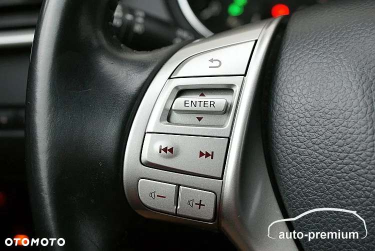 Nissan Qashqai 1.6 DCi Tekna EU6 - 9