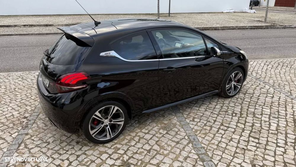 Peugeot 208 1.6 e-THP GTi - 5