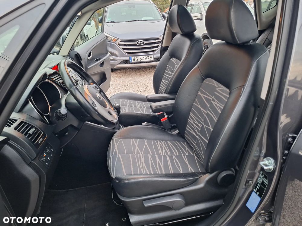 Kia Venga 1.6 CVVT Dream-Team Edition - 19