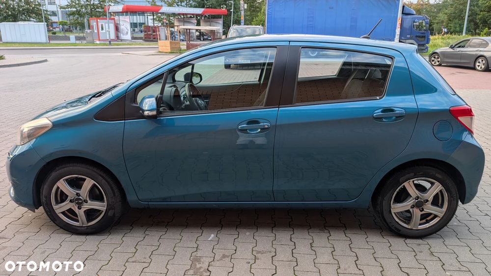 Toyota Yaris 1.0 Active - 2