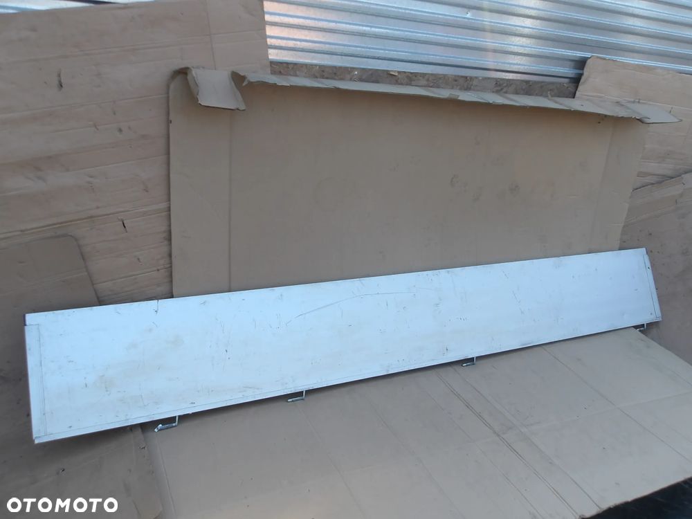 BURTA FORD TRANSIT MK8 - 18
