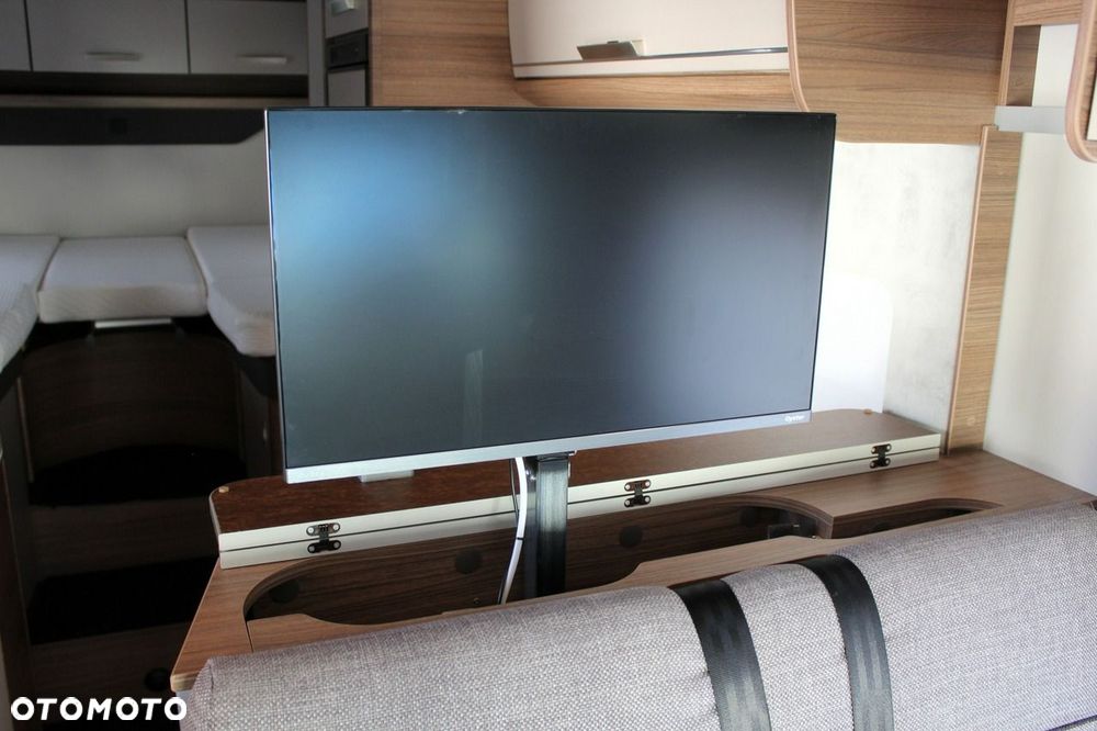 KNAUS L!VE WAVE 700 MEG - 18