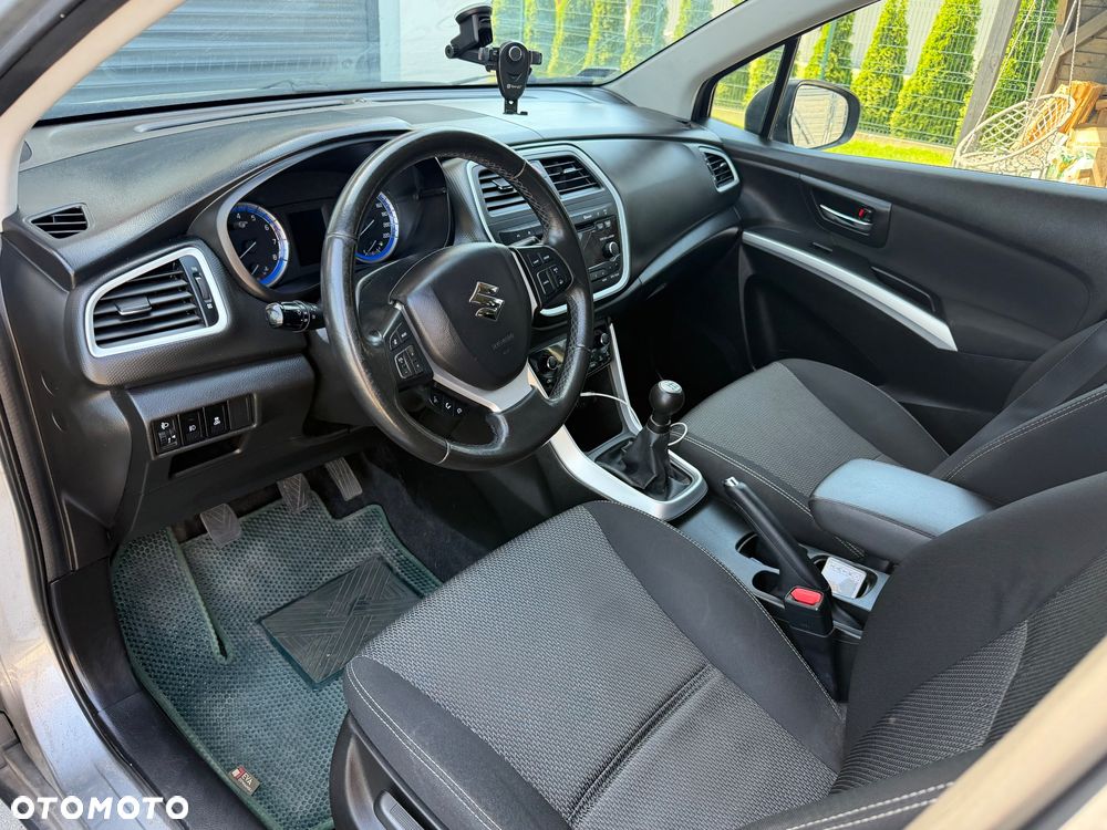 Suzuki SX4 S-Cross 1.6 Elegance - 5