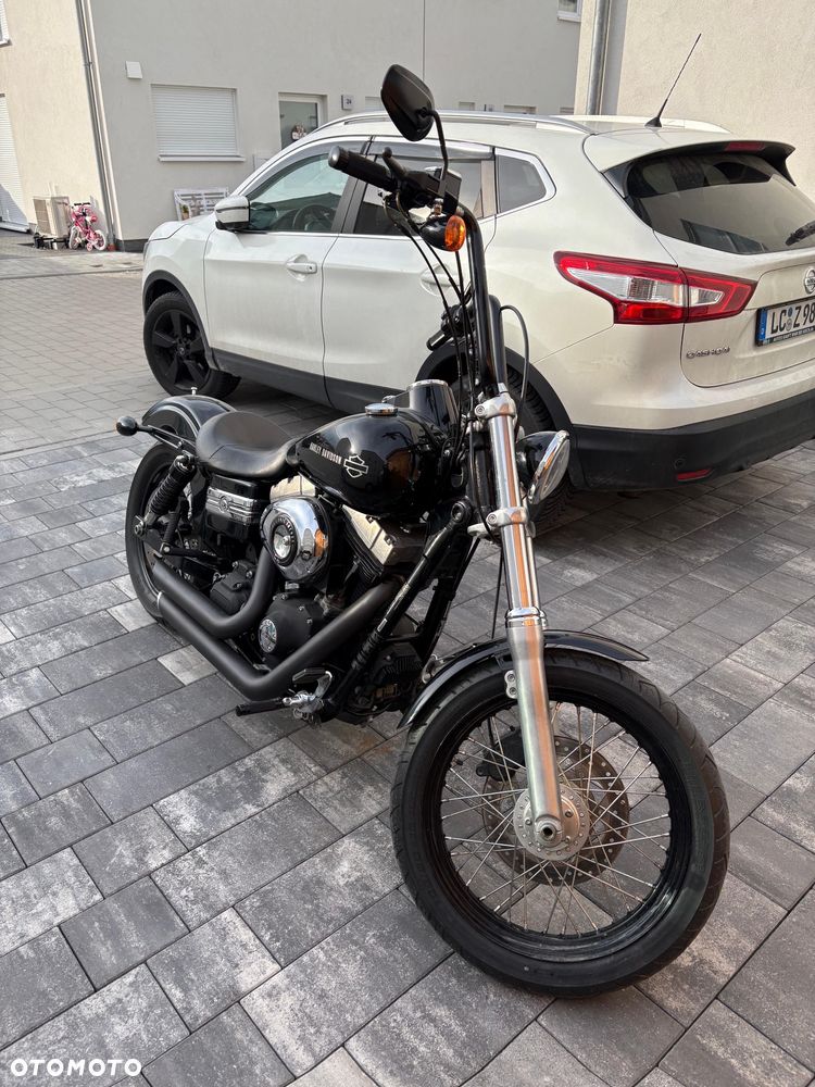 Harley-Davidson Dyna Street Bob - 4