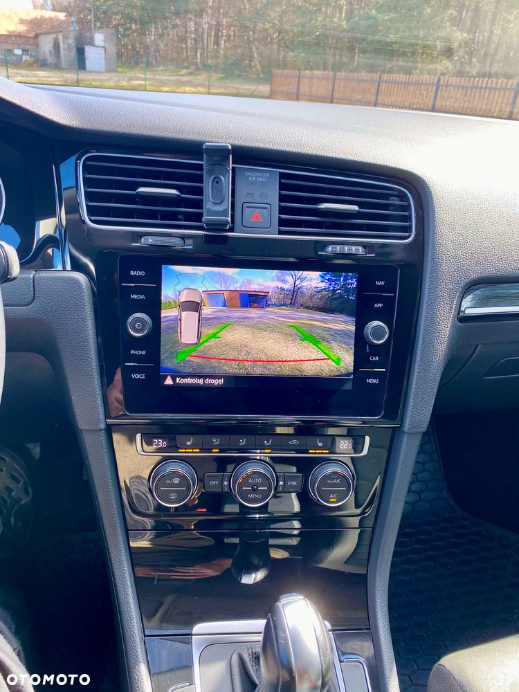 Volkswagen Golf Variant 2.0 TDI BMT Highline DSG - 25