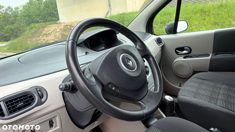 Renault Modus 1.6 16V Cite - 17