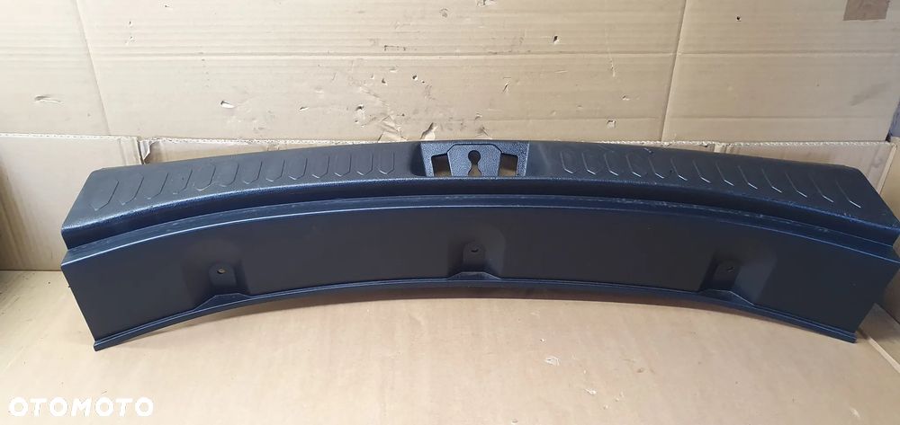 Osłona pasa tylnego bagażnika Kia Sportage III 85770-3U010 - 1