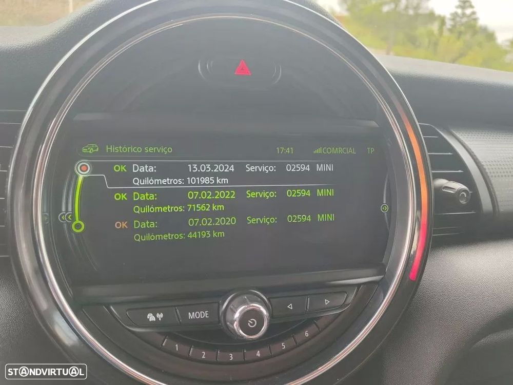 MINI 5 Portas Cooper D - 17