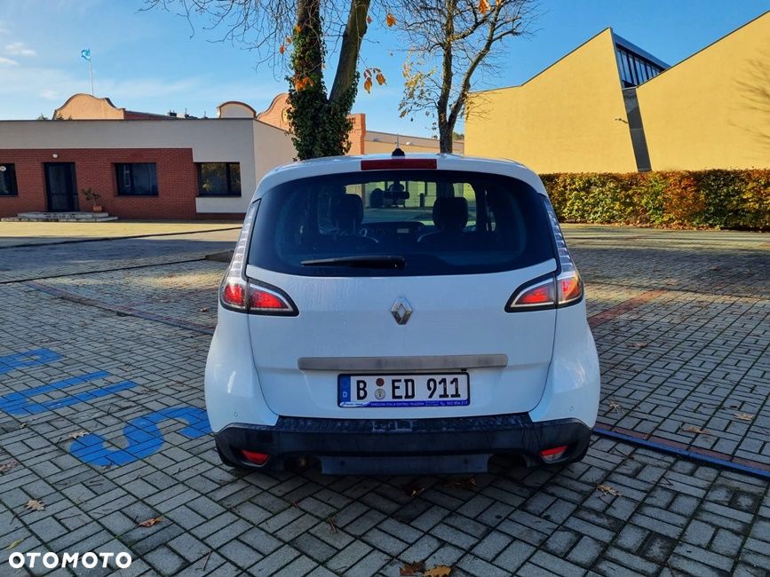 Renault Scenic dCi 160 Bose Edition - 9