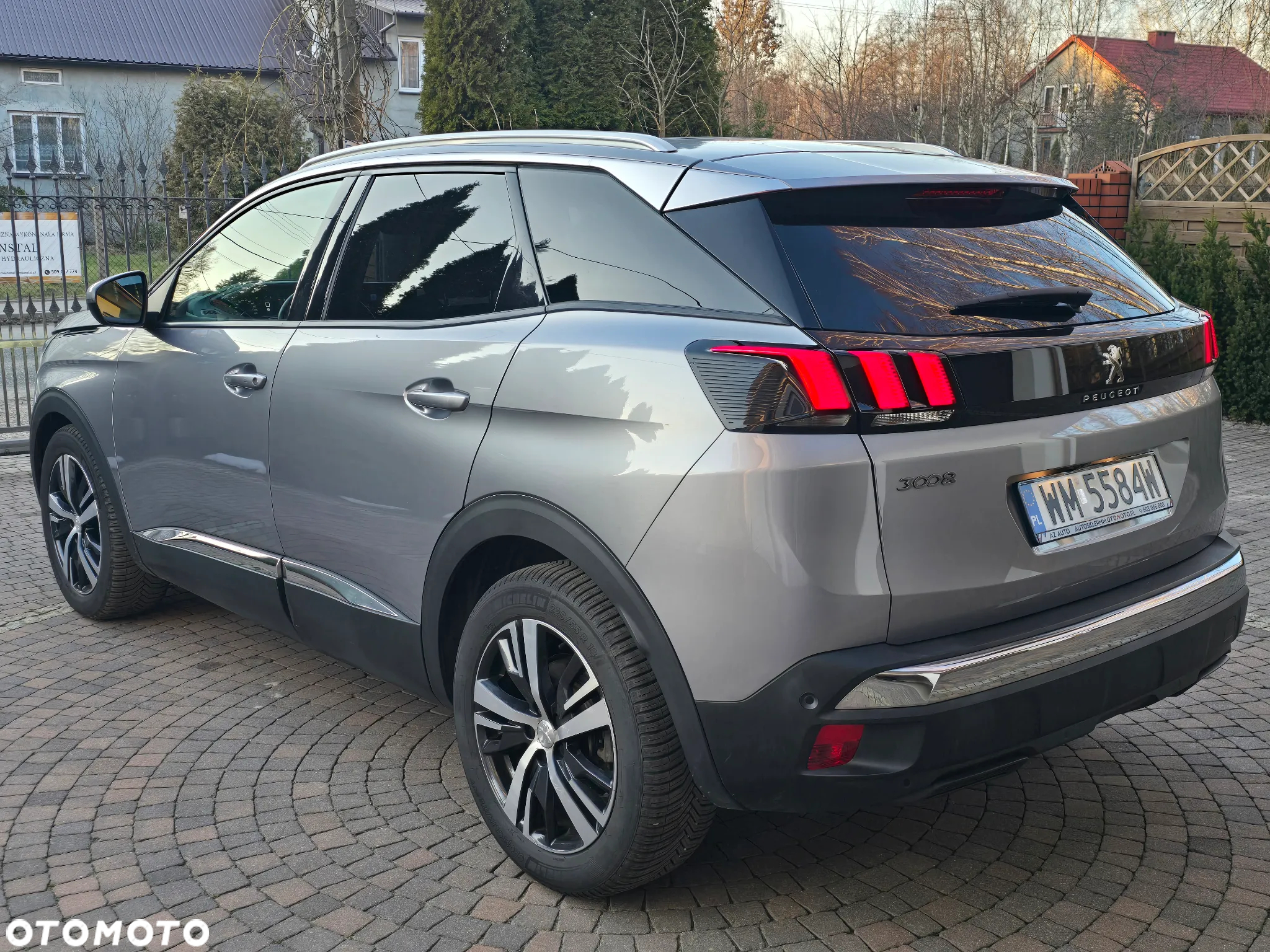 Peugeot 3008 1.2 PureTech Allure Pack S&S - 8