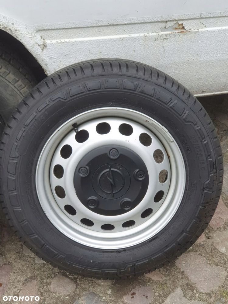 felgi opony Opel Vivaro B 16 5x108 - 15