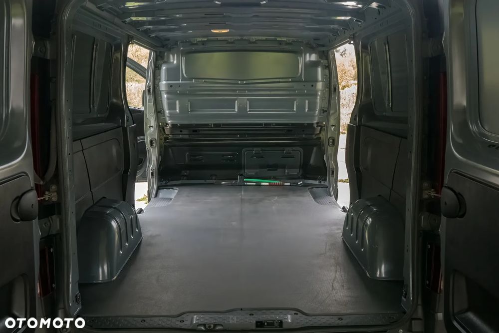 Renault Trafic L2H1 - 9