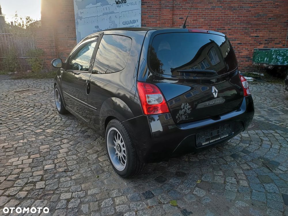 Renault Twingo 1.2 16V Night & Day - 10