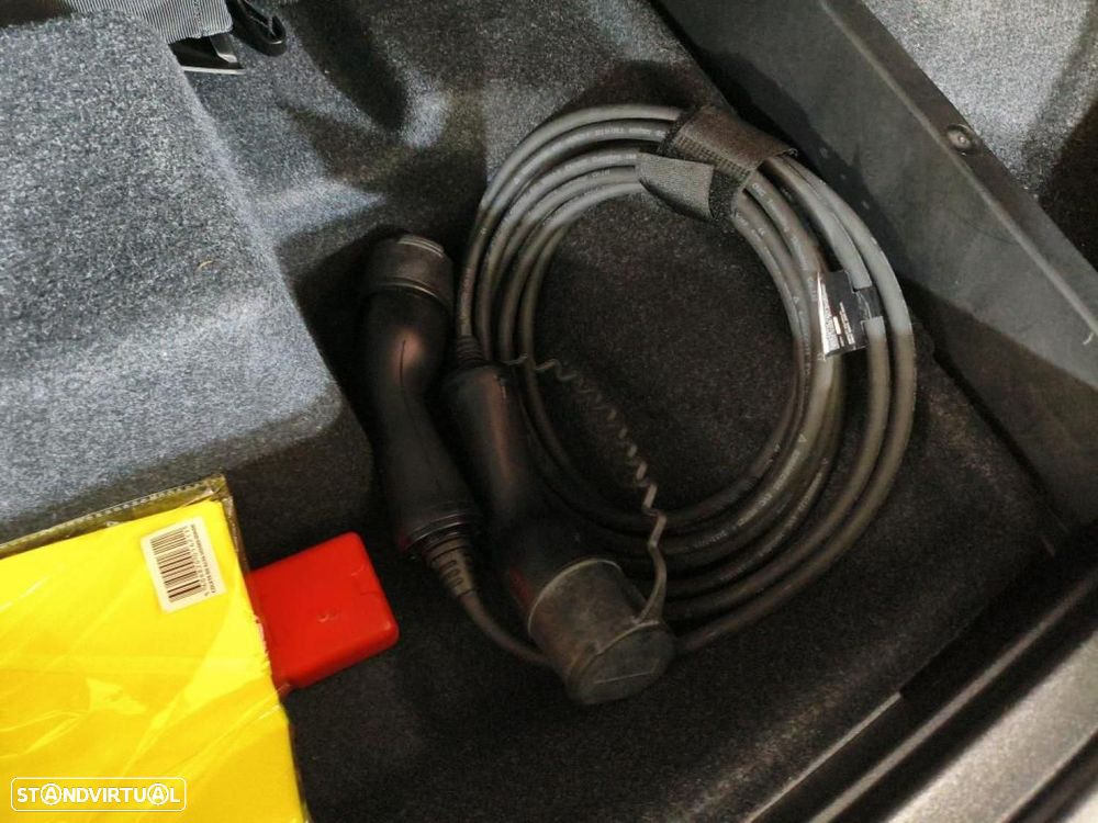 Volvo XC 40 1.5 T5 PHEV Inscription - 25