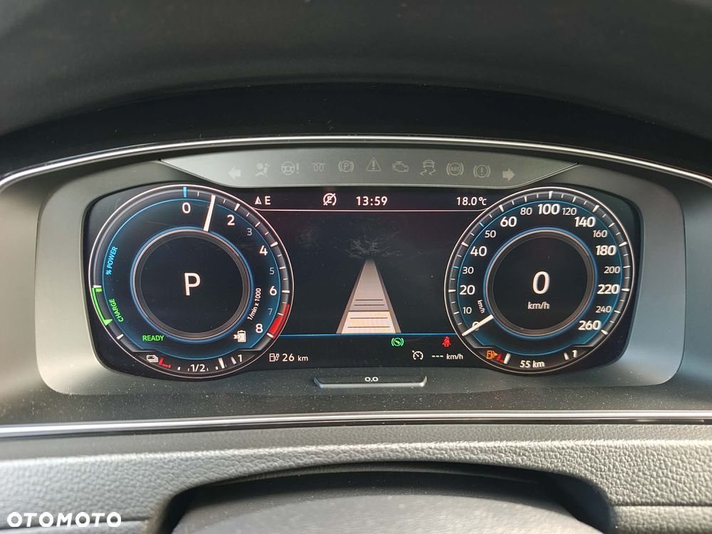 Volkswagen Golf 1.4 TSI Plug-In-Hybrid GTE - 22