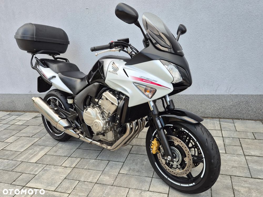 Honda CBF - 1