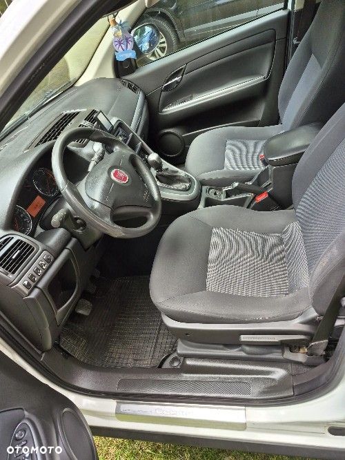 Fiat Croma 1.9 JTD Business - 6