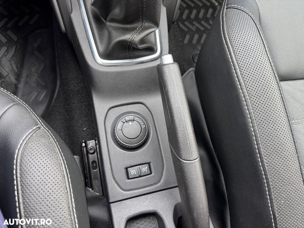 Dacia Duster 1.5 dCi 4WD Prestige jante 17" - 24