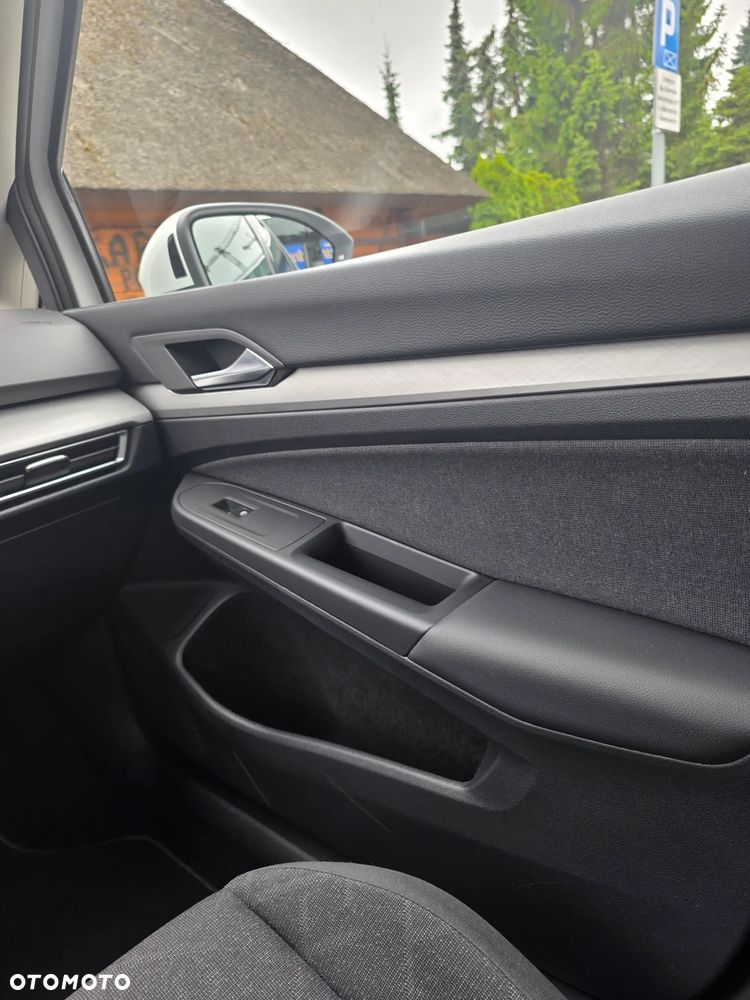 Volkswagen Golf 2.0 TDI Life - 29