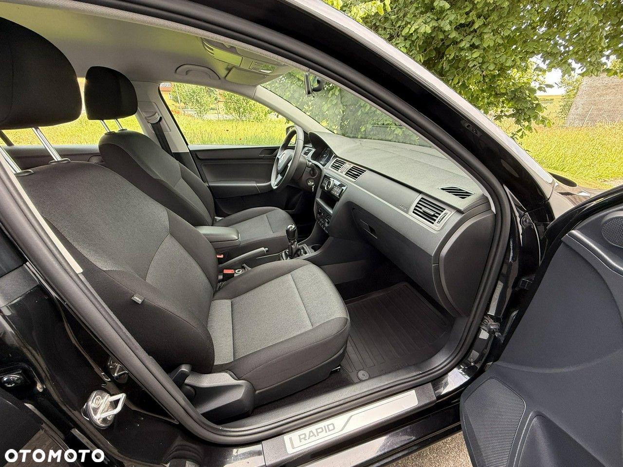 Skoda RAPID - 9