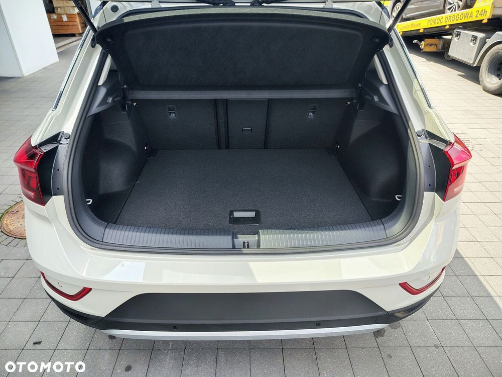 Volkswagen T-Roc - 9