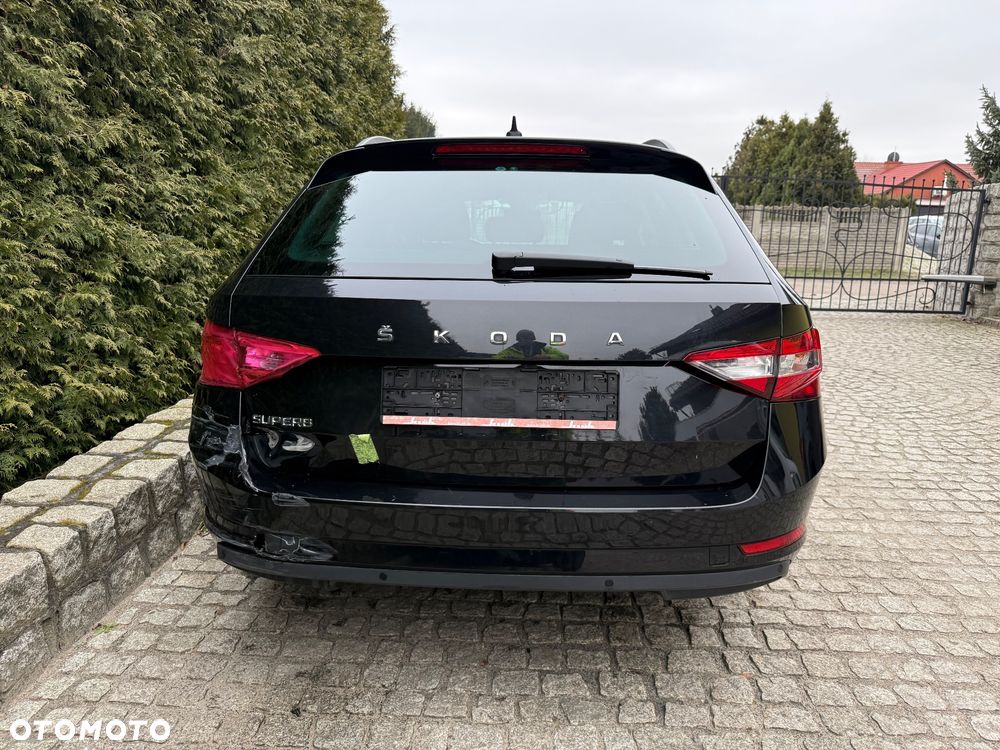 Skoda Superb 2.0 TDI Style DSG7 - 33
