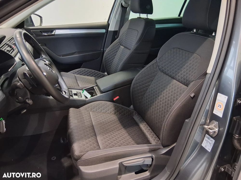 Skoda Superb 2.0 TDI DSG Ambition - 13