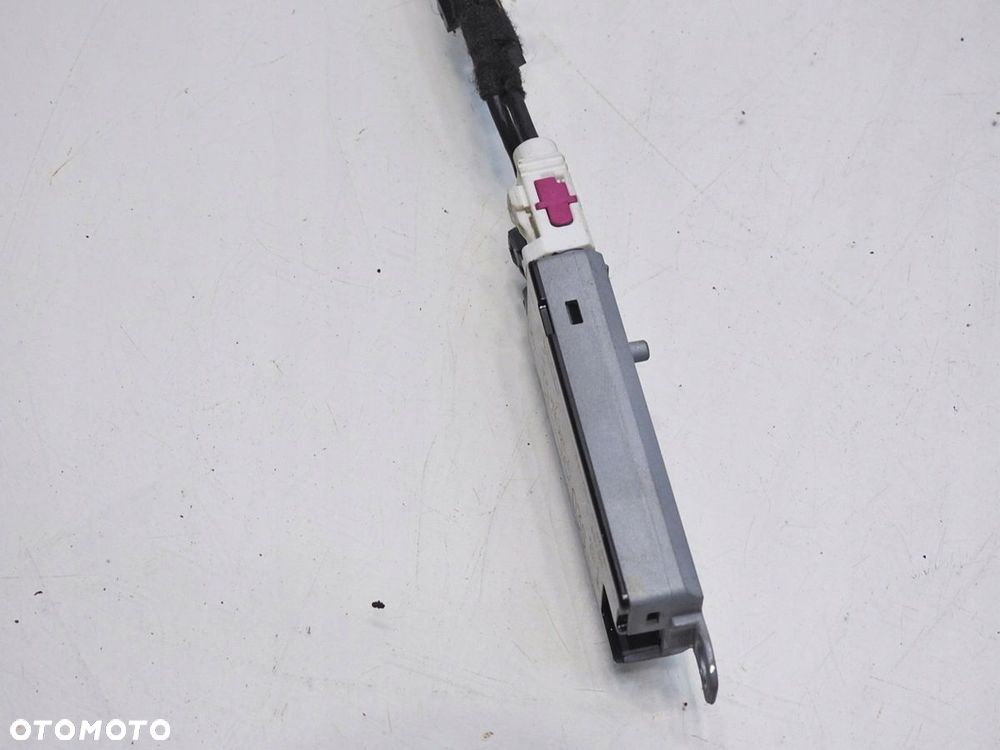 WZMACNIACZ ANTENY AUDI A6 C6 4F9035225A - 4