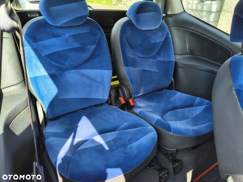 Citroën C2 1.4 Confort - 16
