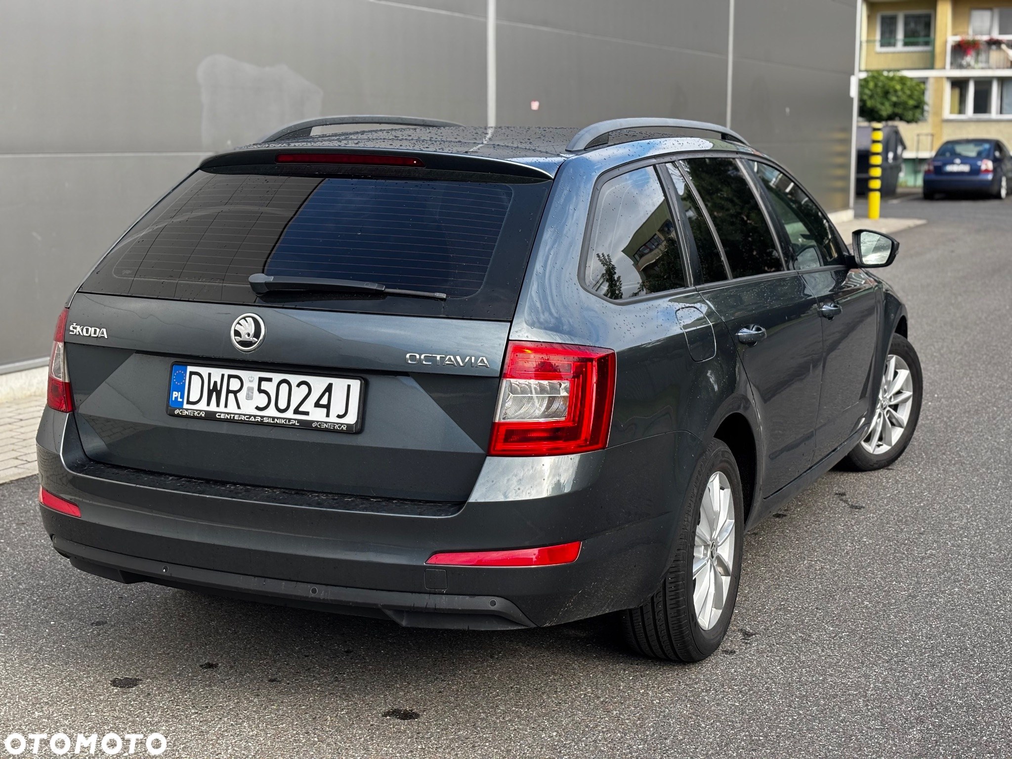 Skoda Octavia 1.6 TDI Active DSG - 6