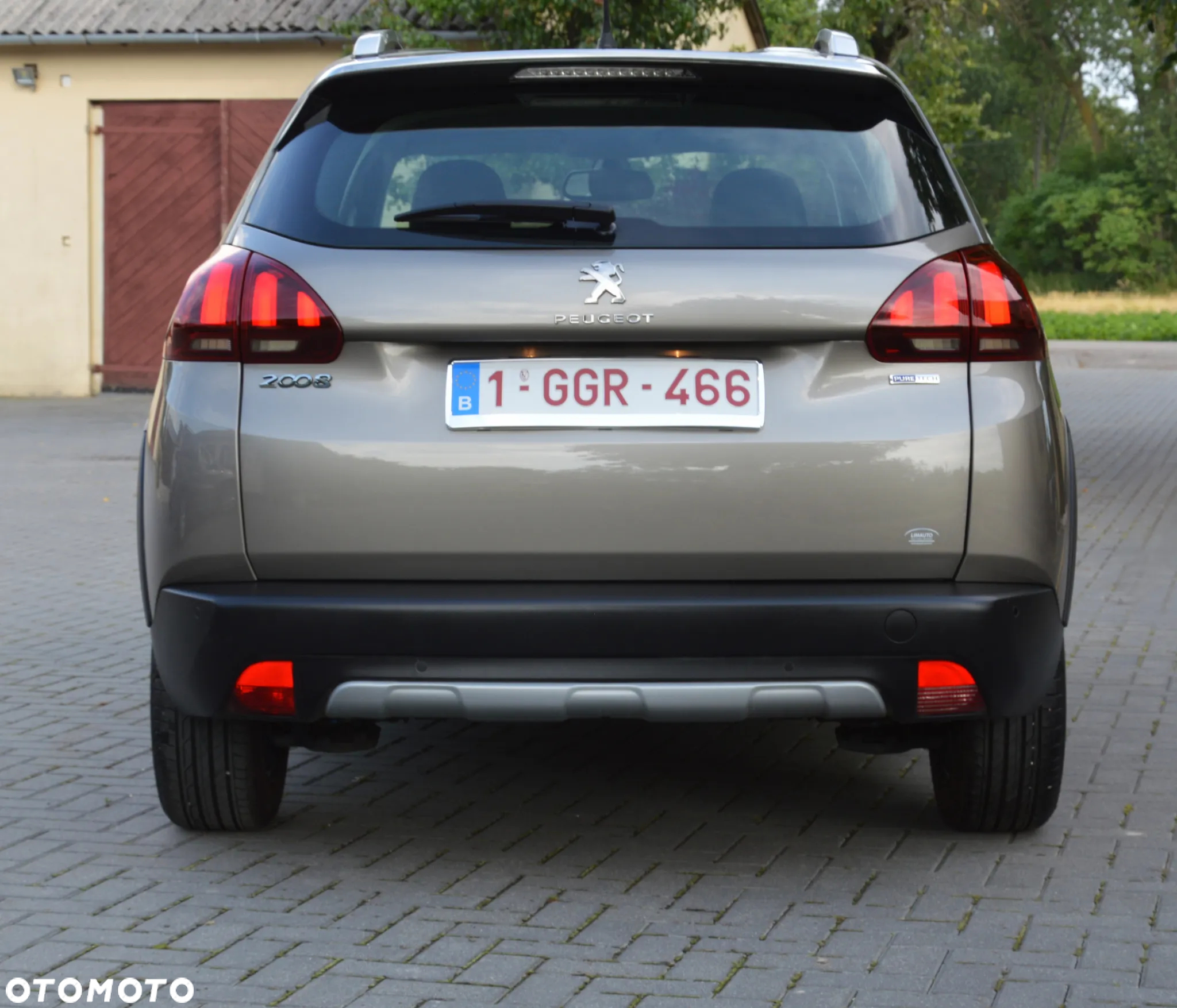 Peugeot 2008 - 5