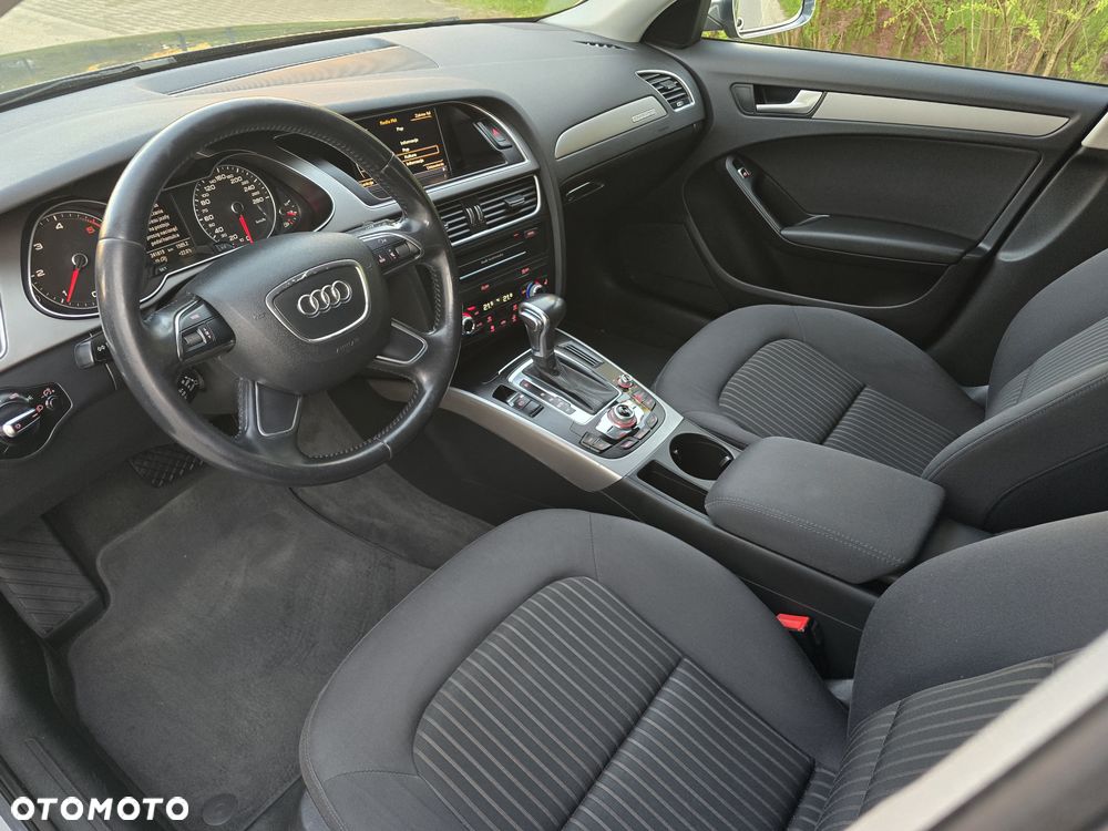 Audi A4 Avant 2.0 TDI DPF quattro S tronic S line Sportpaket - 23