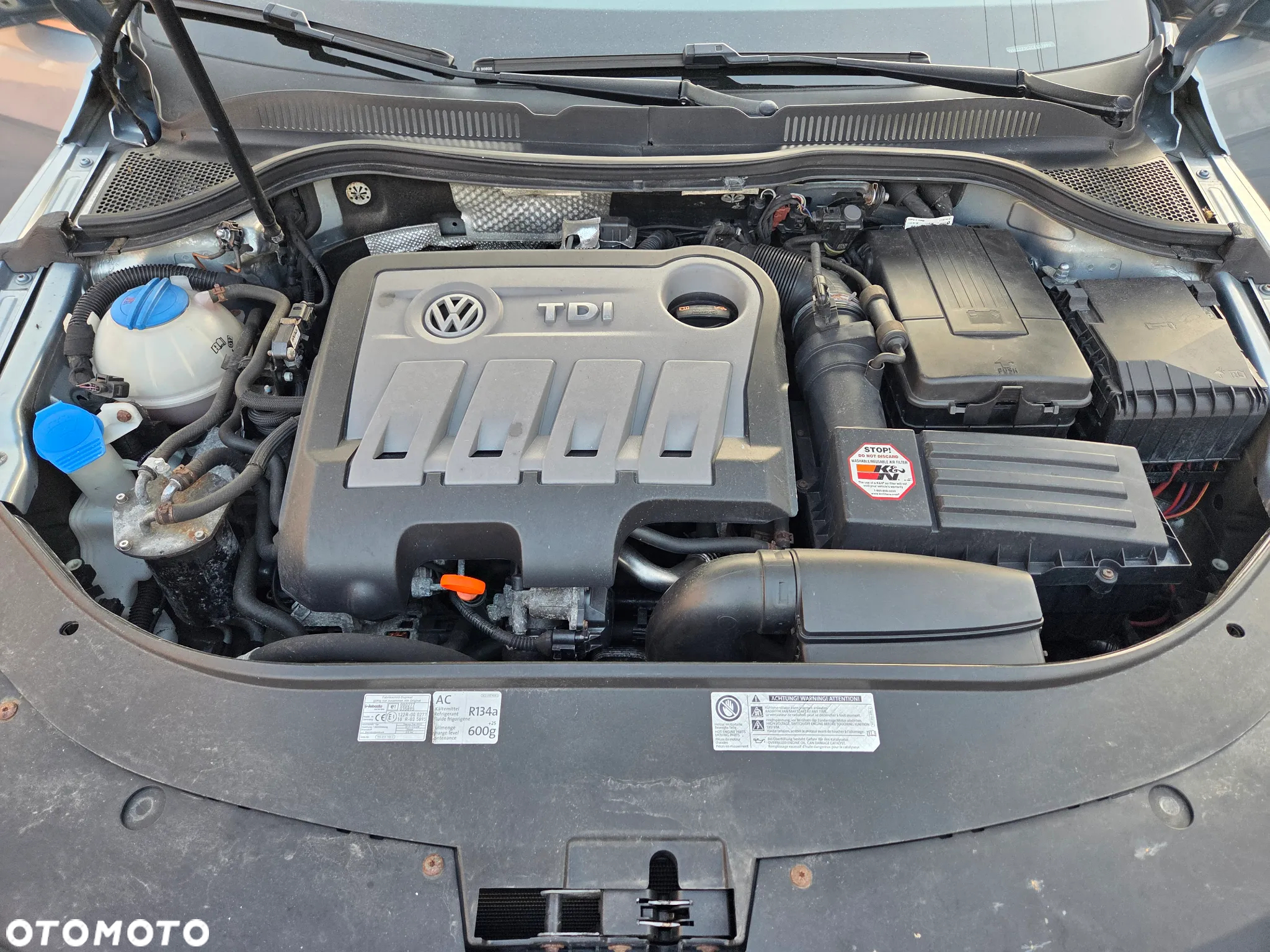 Volkswagen Passat CC 2.0 TDI BlueMotion Technology Exclusive - 16