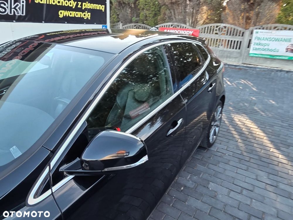 Volvo V40 D4 Drive-E R-Design Kinetic - 39