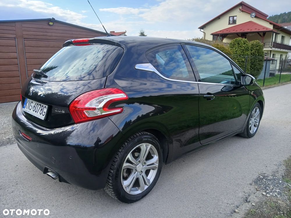 Peugeot 208 120 VTI Allure - 9