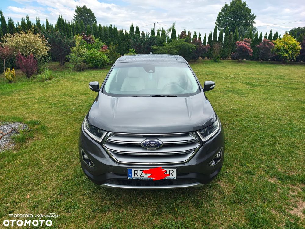 Ford Edge 2.0 TDCi Twin-Turbo 4WD Titanium - 2