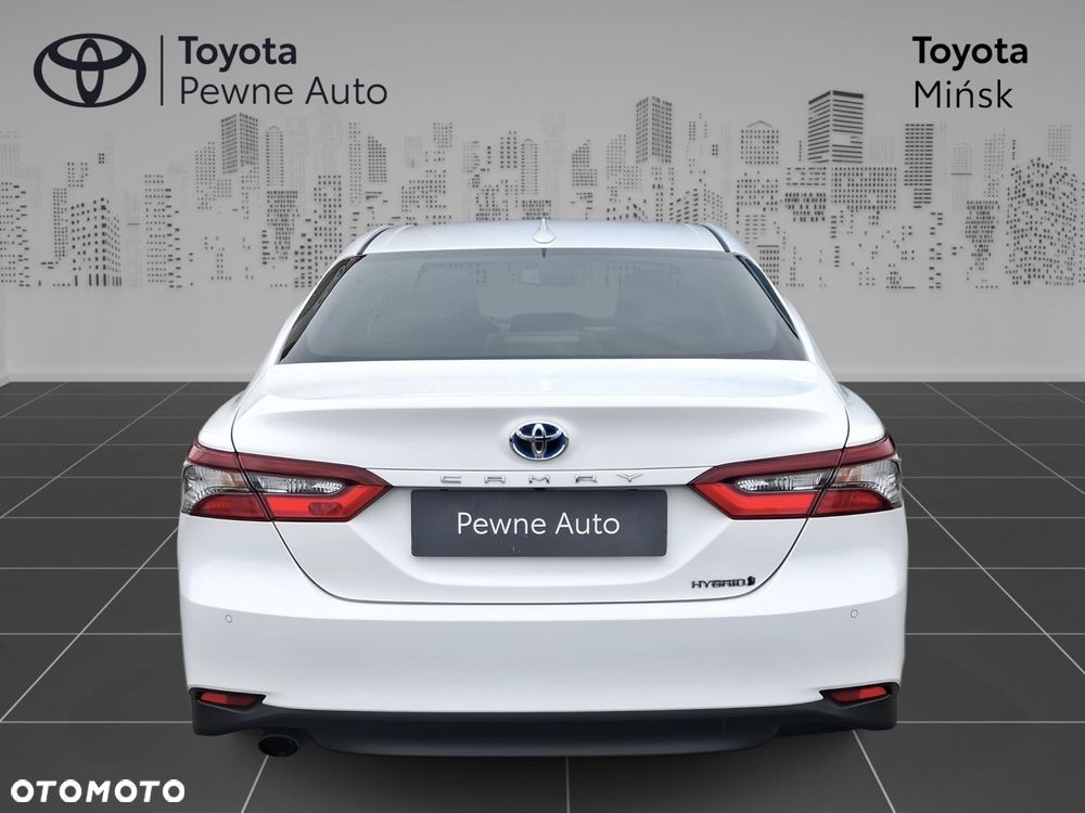 Toyota Camry 2.5 Hybrid Comfort CVT - 7