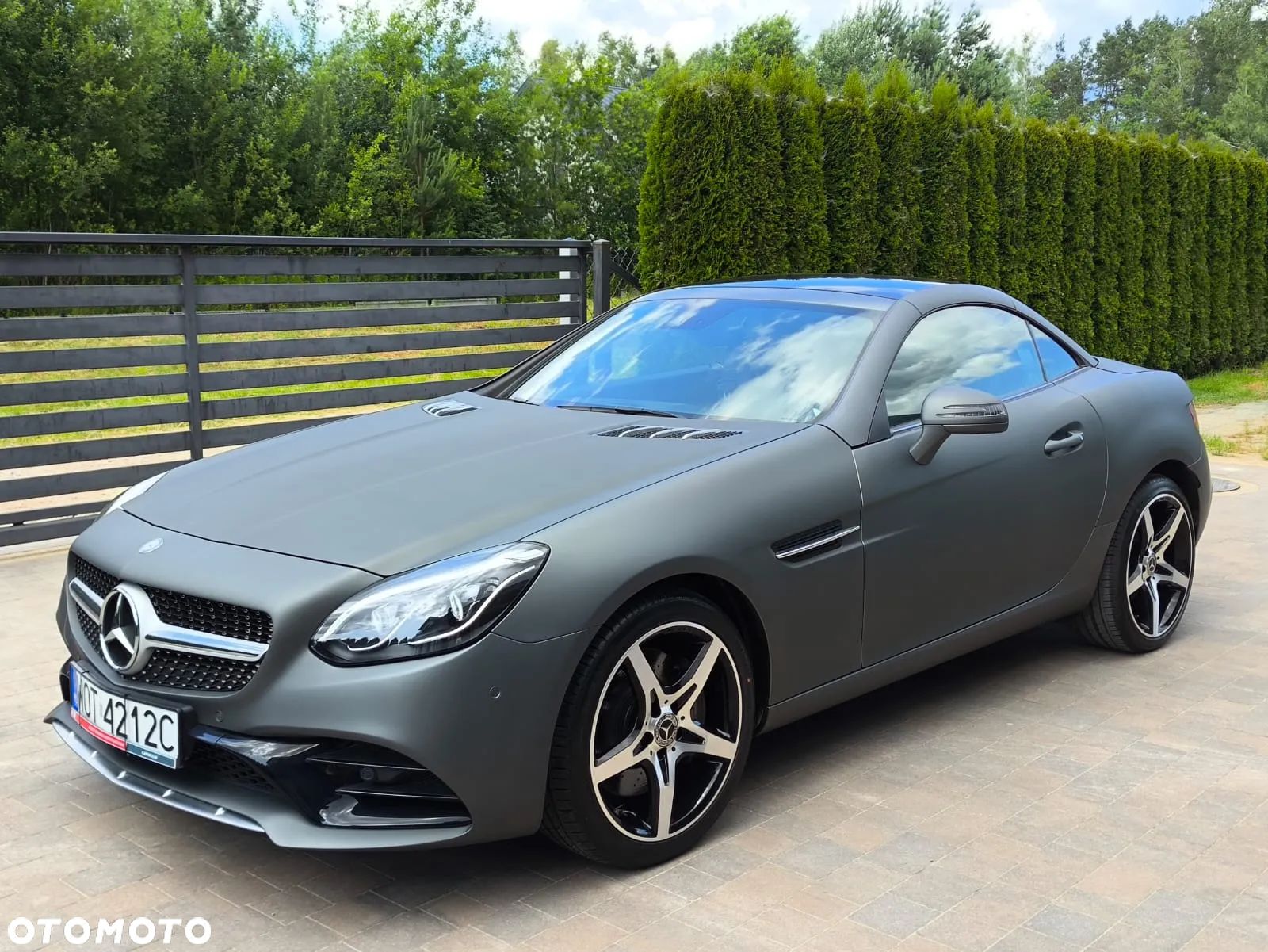 Mercedes-Benz SLC 200 - 1