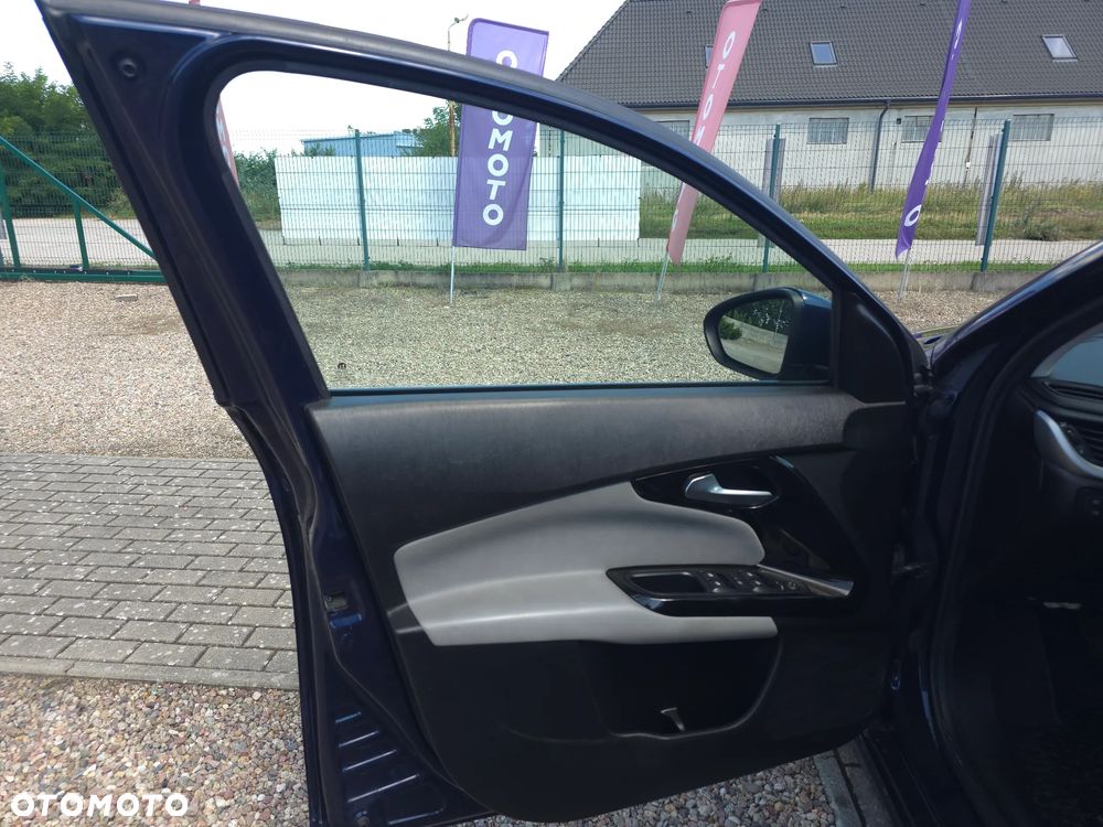 Fiat Tipo 1.6 MultiJet 16v Lounge - 17