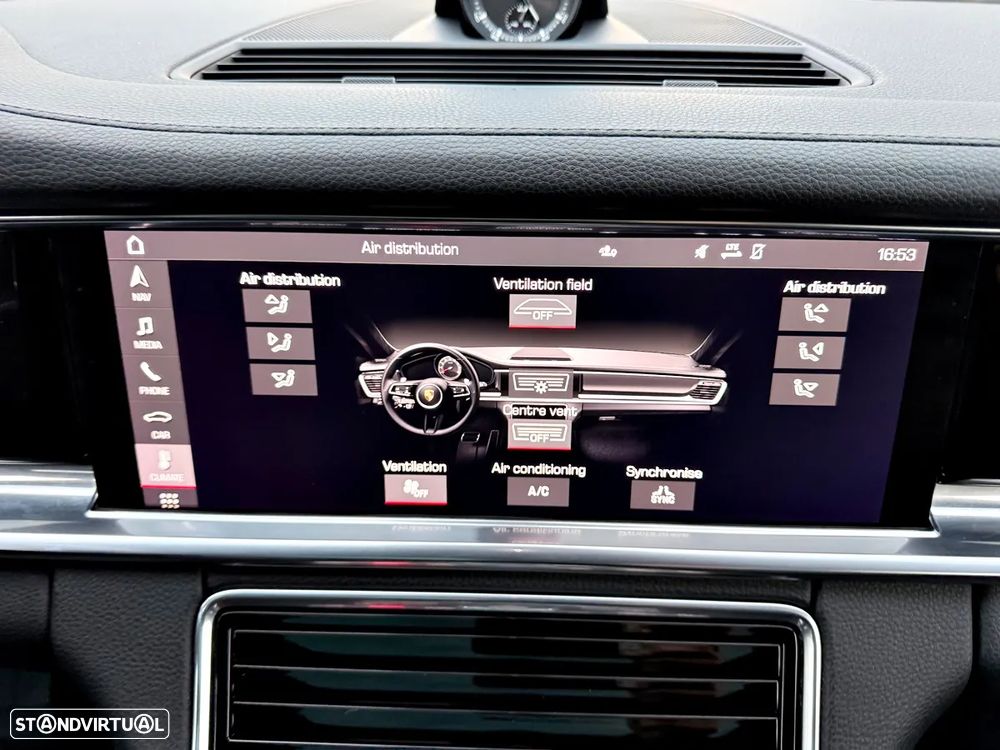 Porsche Panamera 4 E-Hybrid - 19