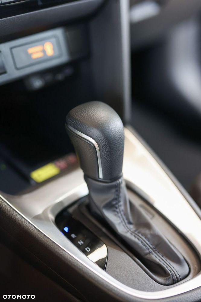 Toyota Yaris Cross Hybrid 1.5 Comfort - 30