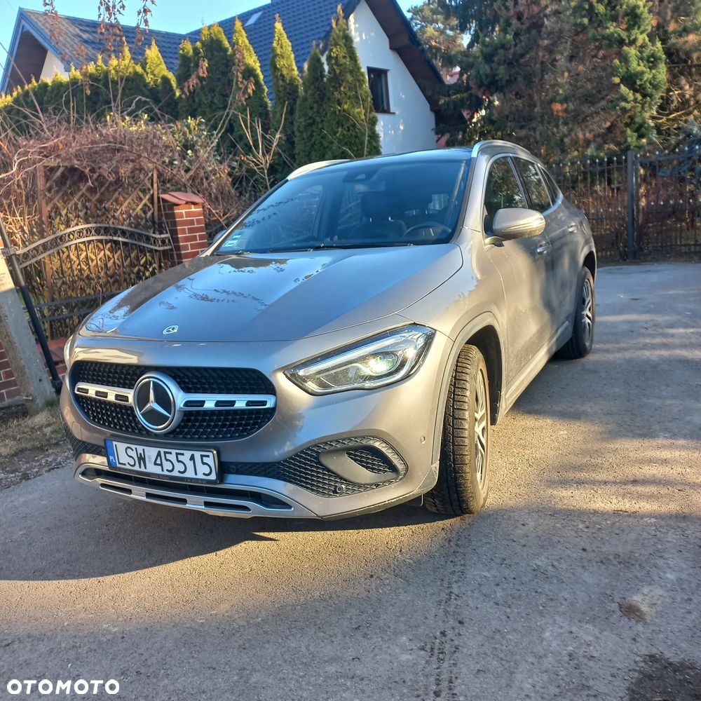 Mercedes-Benz GLA 180 d Business Edition - 14