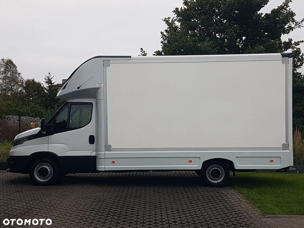 Iveco DAILY KONTENER NISKOPODŁOGOWY 4,43x2,23x2,42 SKLEP FOODTRUCK BAR KLIMA KONIOWÓZ KAMPER - 11