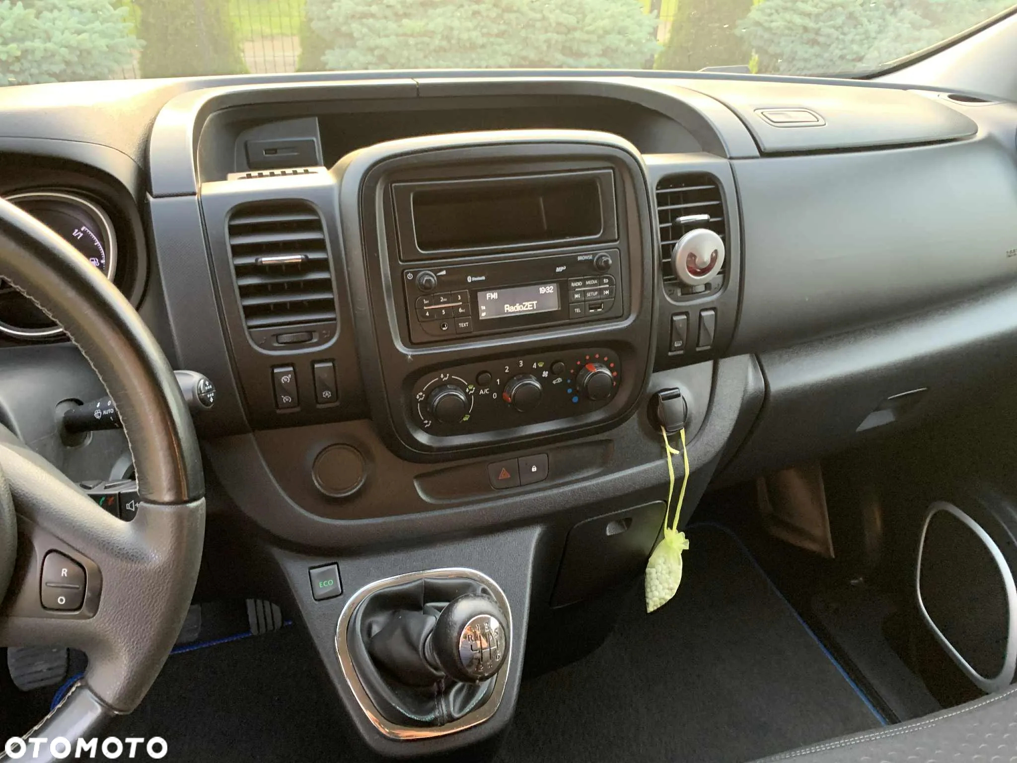 Opel Vivaro - 36