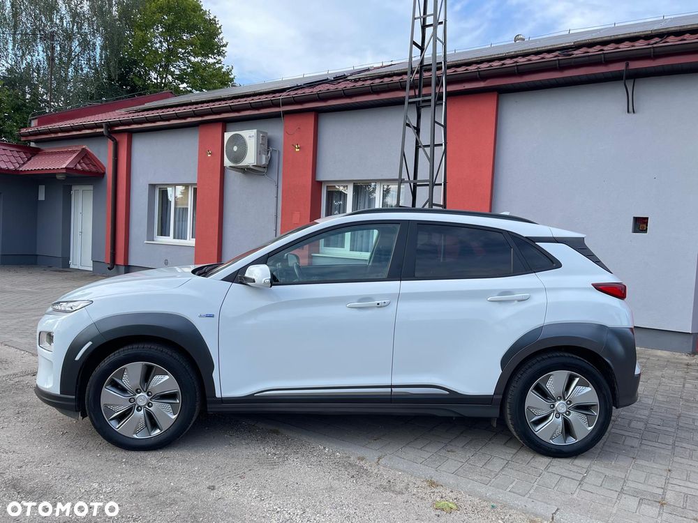 Hyundai Kona 64kWh Premium - 4