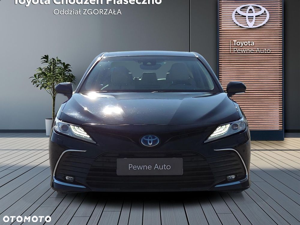 Toyota Camry 2.5 Hybrid Executive CVT - 9